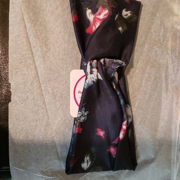 Head wrap - Picture 2 of 3